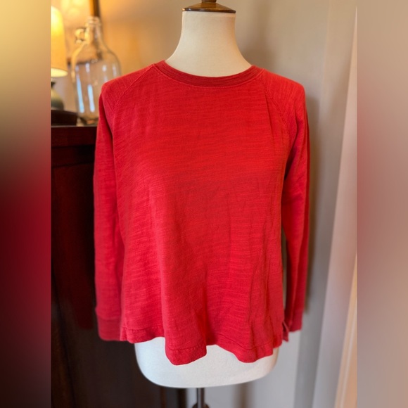 J.Crew Women’s long sleeveShirt with Eyelet Back Scarlet ,Red, Size small - Picture 5 of 7